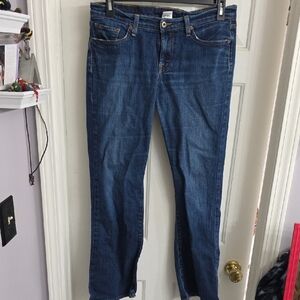 Stylish Indigo Women's Straight Leg Jeans